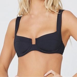 L Space Camellia Bikini Top black
